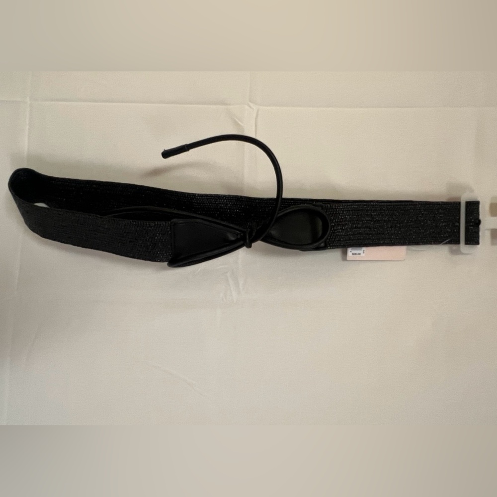 NEW KOHLS 1.75" STRETCH TIE FRONT WOVEN in Black size: M
